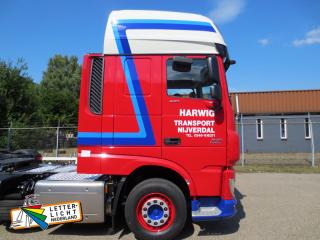 Vrachtwagen striping Transportbedrijf.